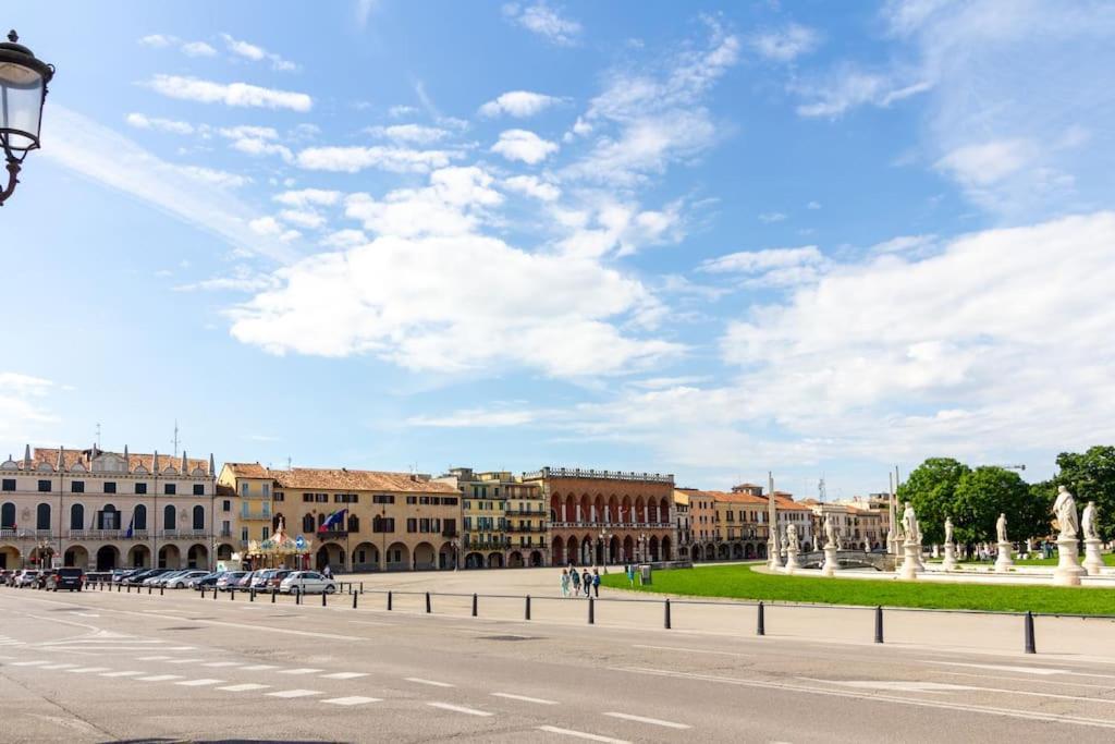 Modern Della Valle X2 Padova